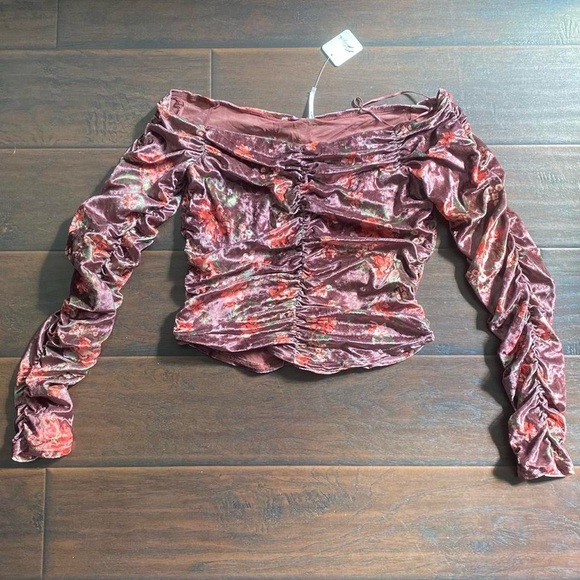 Free People Reina Off The Shoulders Velvet Top Romantic - Picture 5 of 7